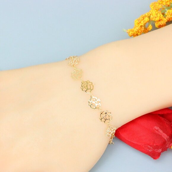 "Elegant & Trendy Bracelet, A Perfect Gift for Women, Thoughtful, EVCH1599 - Picture 5 of 10